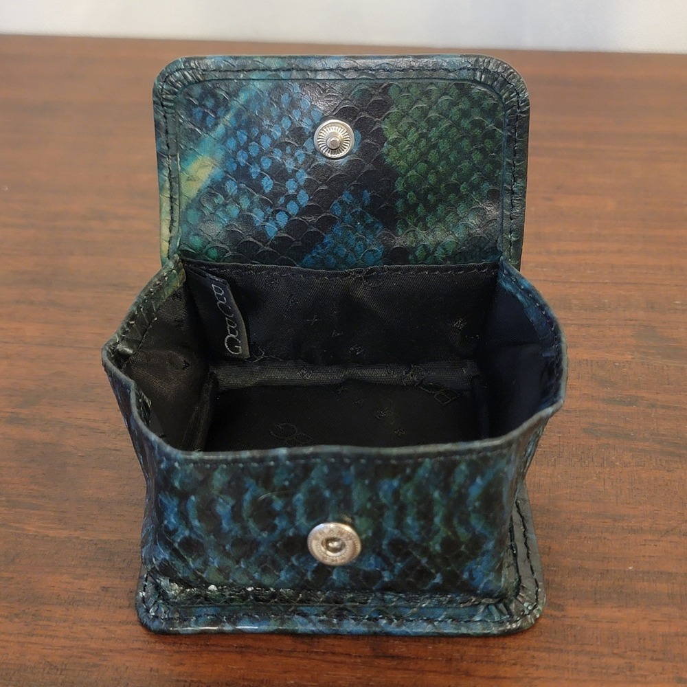 BCBG Max Azria Coin Pouch Blue Green‎ Snakeskin Print Coin Purse VTG